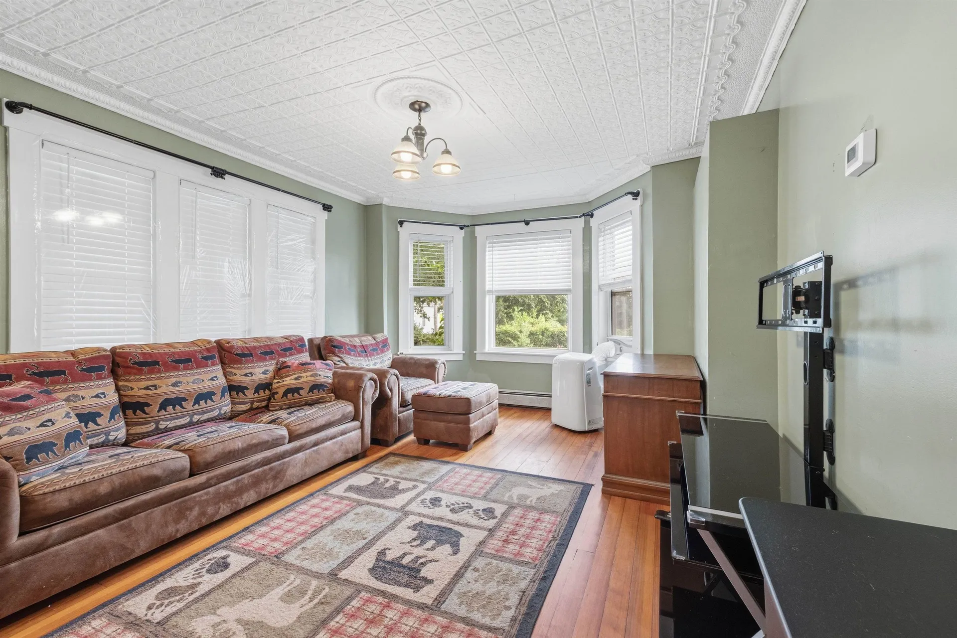 4 Skinner Street Claremont NH 03743