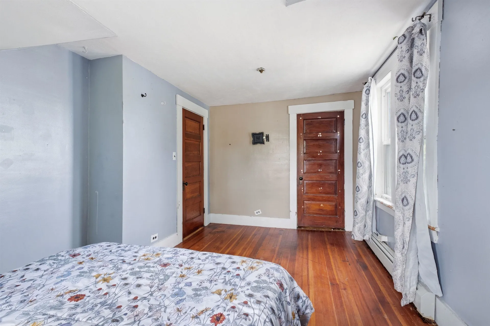 4 Skinner Street Claremont NH 03743