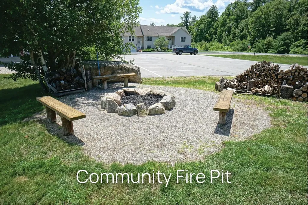 136 Hall Road Fremont NH 03044