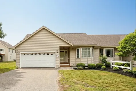 136 Hall Road Fremont NH 03044