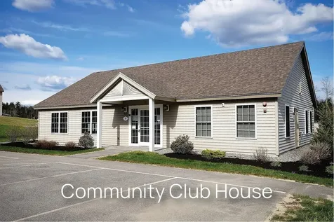 136 Hall Road Fremont NH 03044