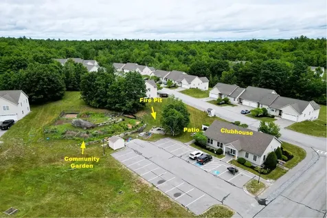 136 Hall Road Fremont NH 03044