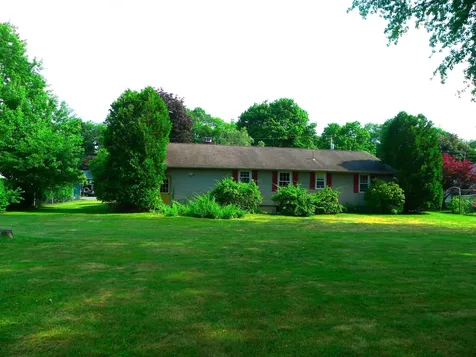 16 Grandview Terrace North Hampton NH 03862