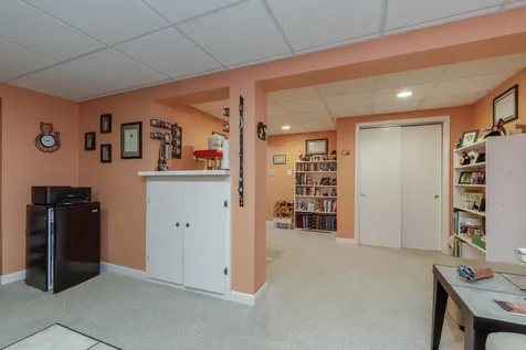 8 Freedom Acres Drive Concord NH 03301