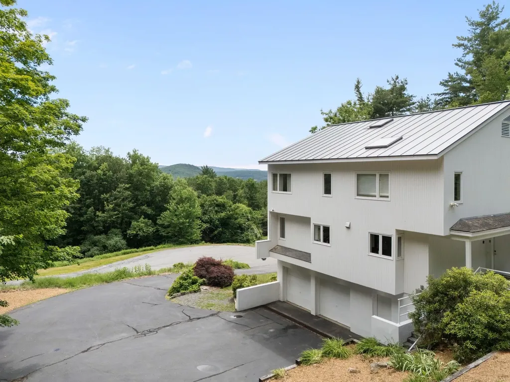 21 Pheasant Hill Road Keene NH 03431