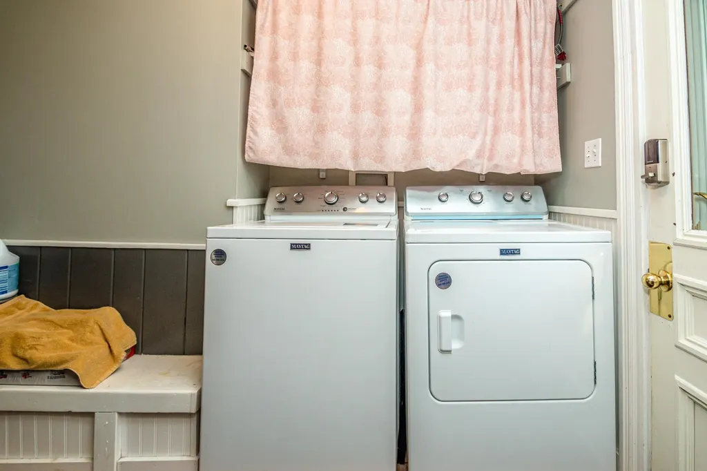 77 Bunker Hill Street Lancaster NH 03584
