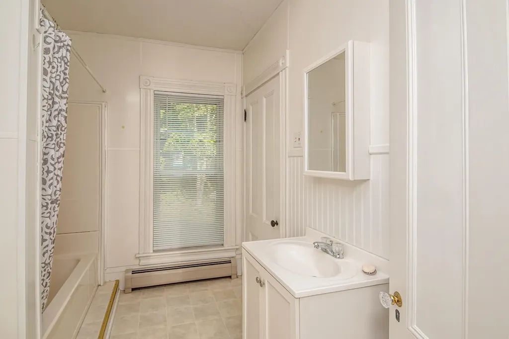 77 Bunker Hill Street Lancaster NH 03584