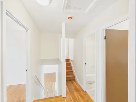 29 Burnside Street Nashua NH 03064