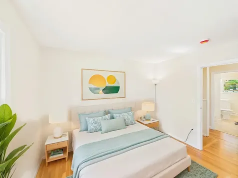 29 Burnside Street Nashua NH 03064