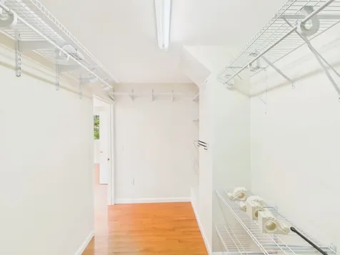 29 Burnside Street Nashua NH 03064