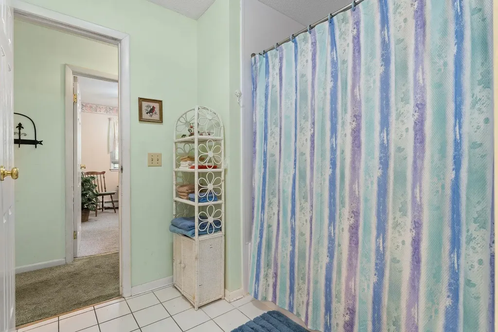 10 Logwood Circle Essex VT 05452