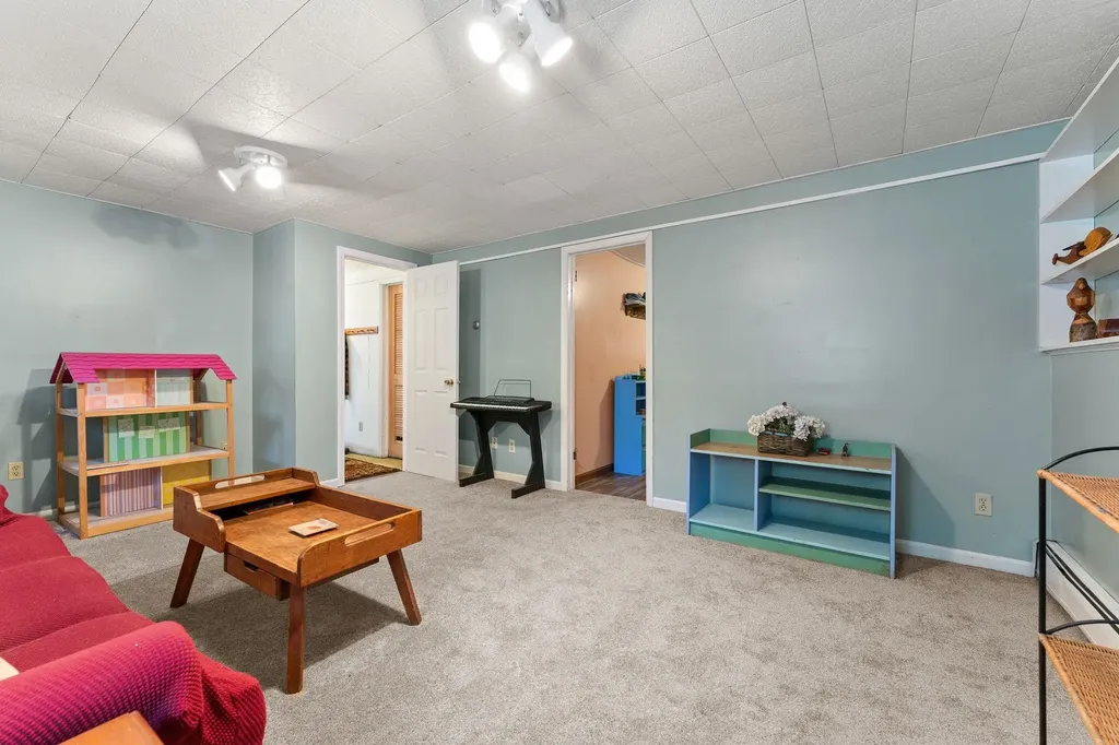 10 Logwood Circle Essex VT 05452