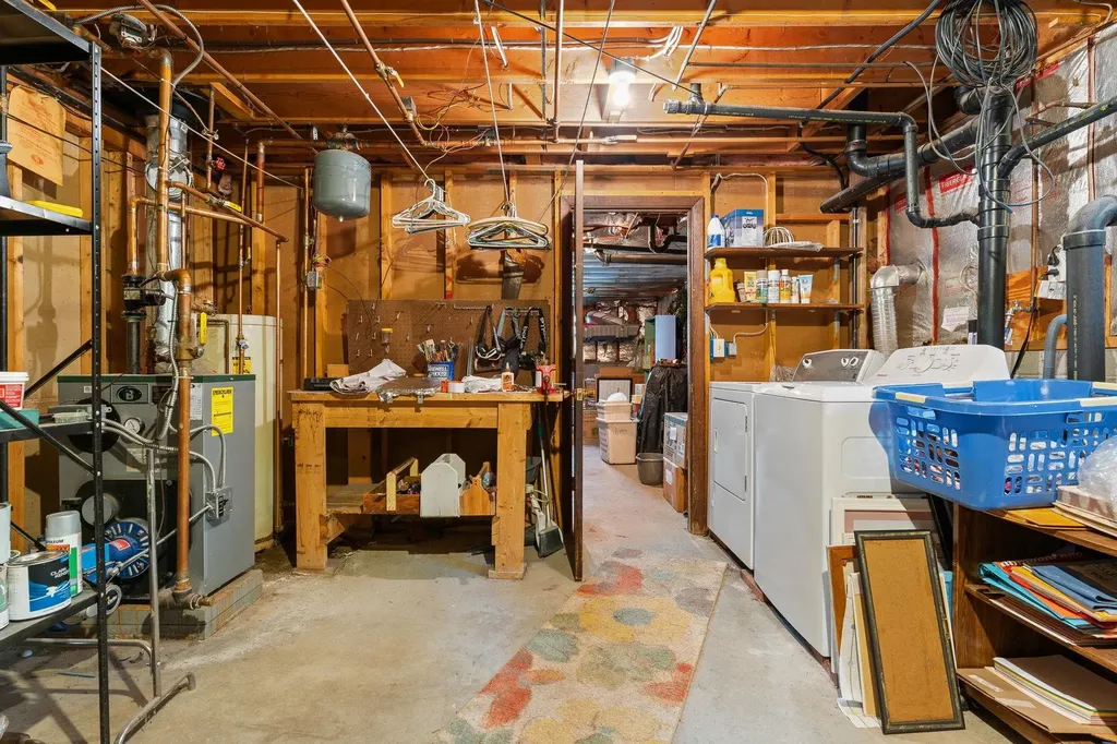 10 Logwood Circle Essex VT 05452