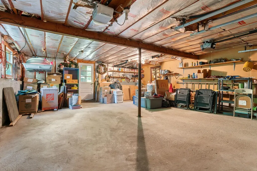 10 Logwood Circle Essex VT 05452