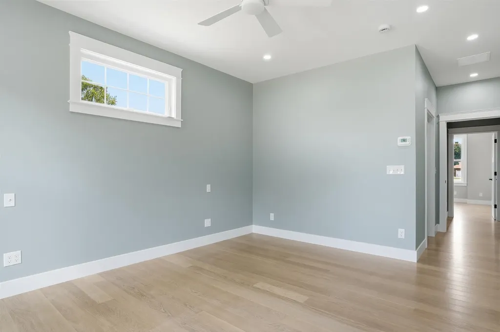 116 Winnicutt Road Stratham NH 03885