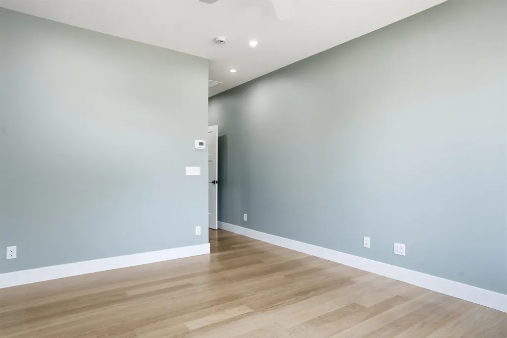 116 Winnicutt Road Stratham NH 03885