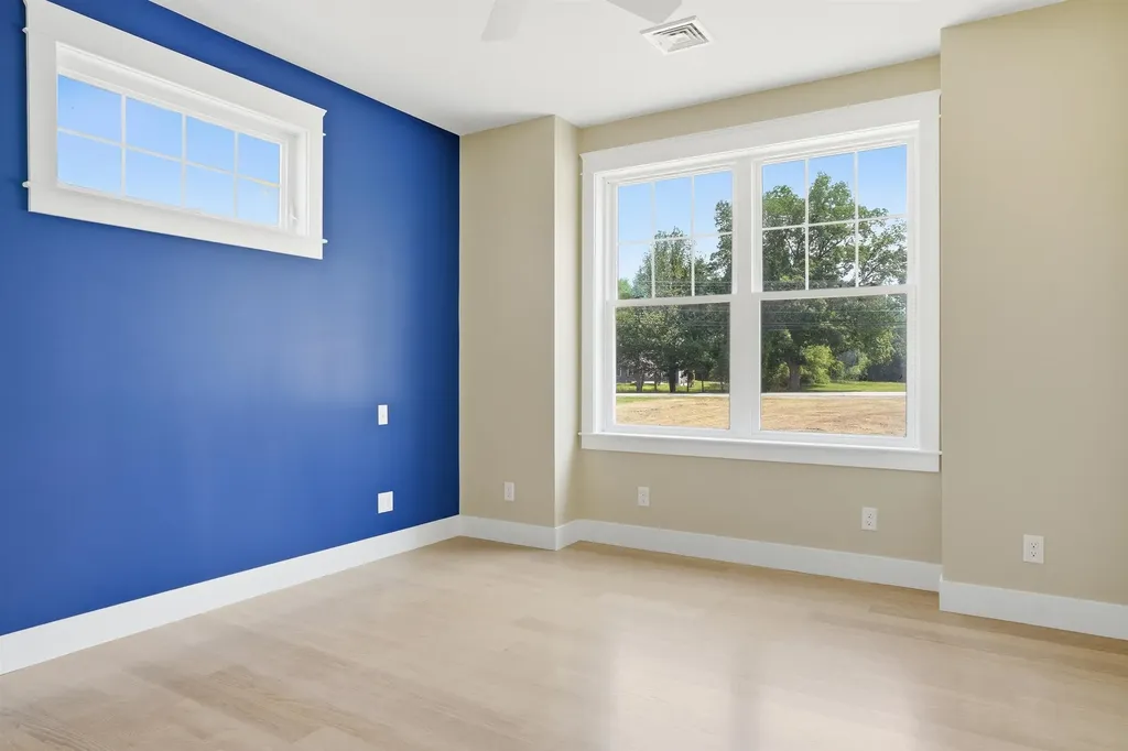 116 Winnicutt Road Stratham NH 03885