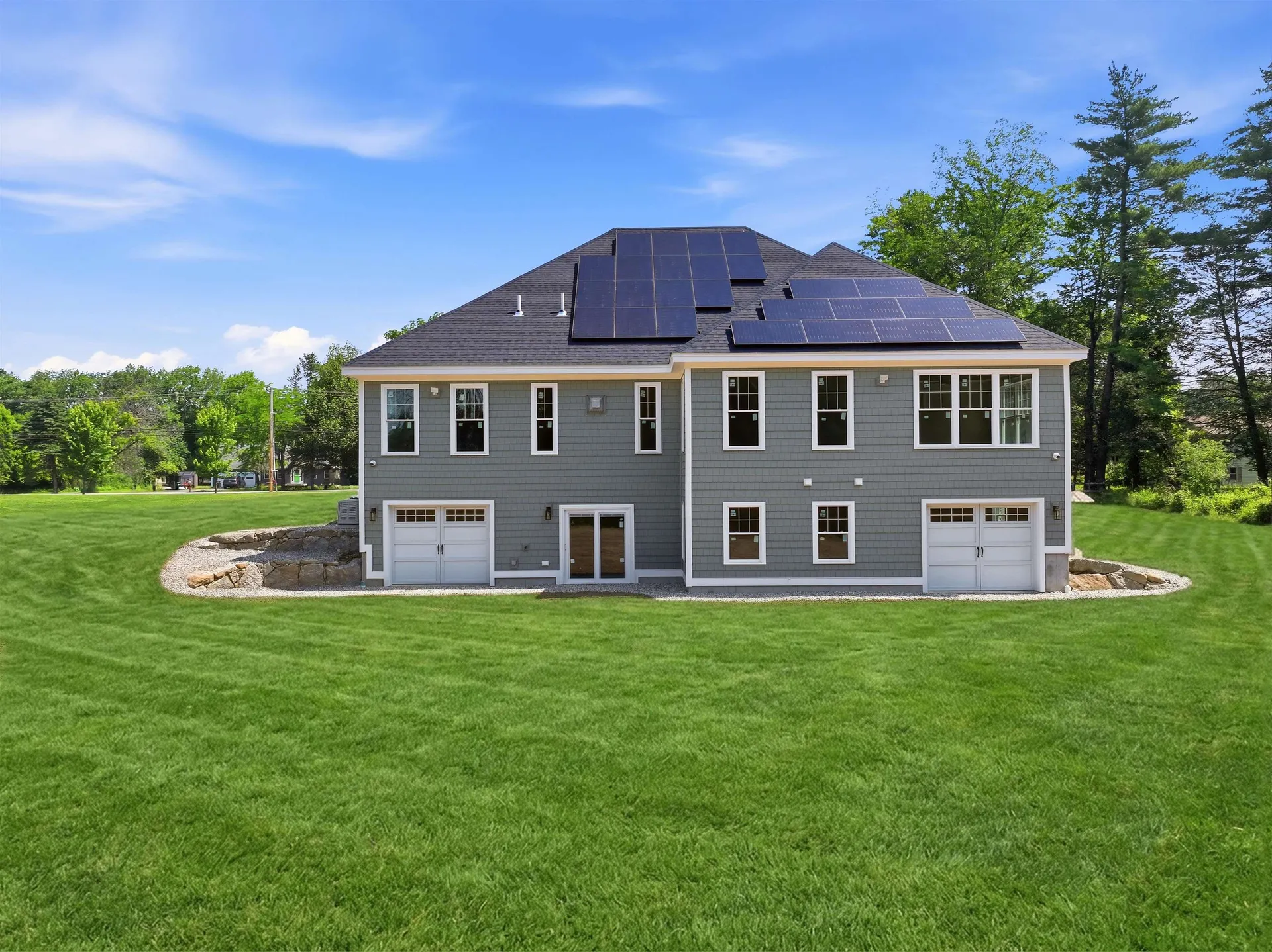 116 Winnicutt Road Stratham NH 03885