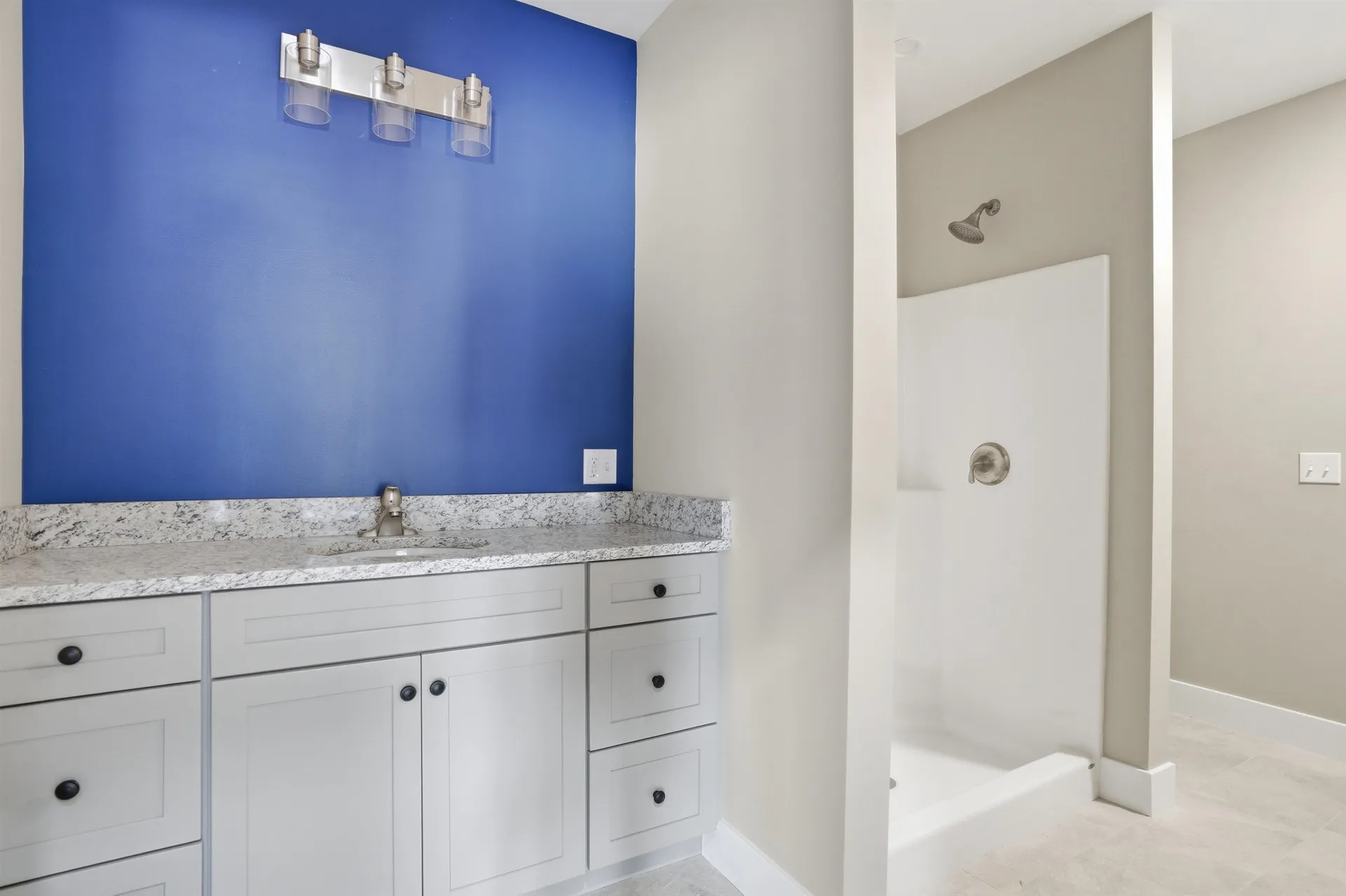 116 Winnicutt Road Stratham NH 03885