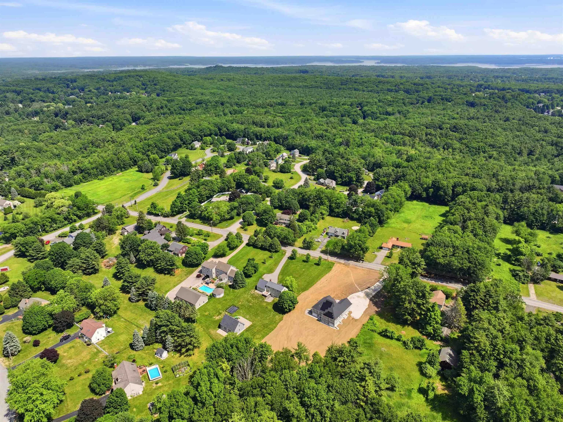 116 Winnicutt Road Stratham NH 03885