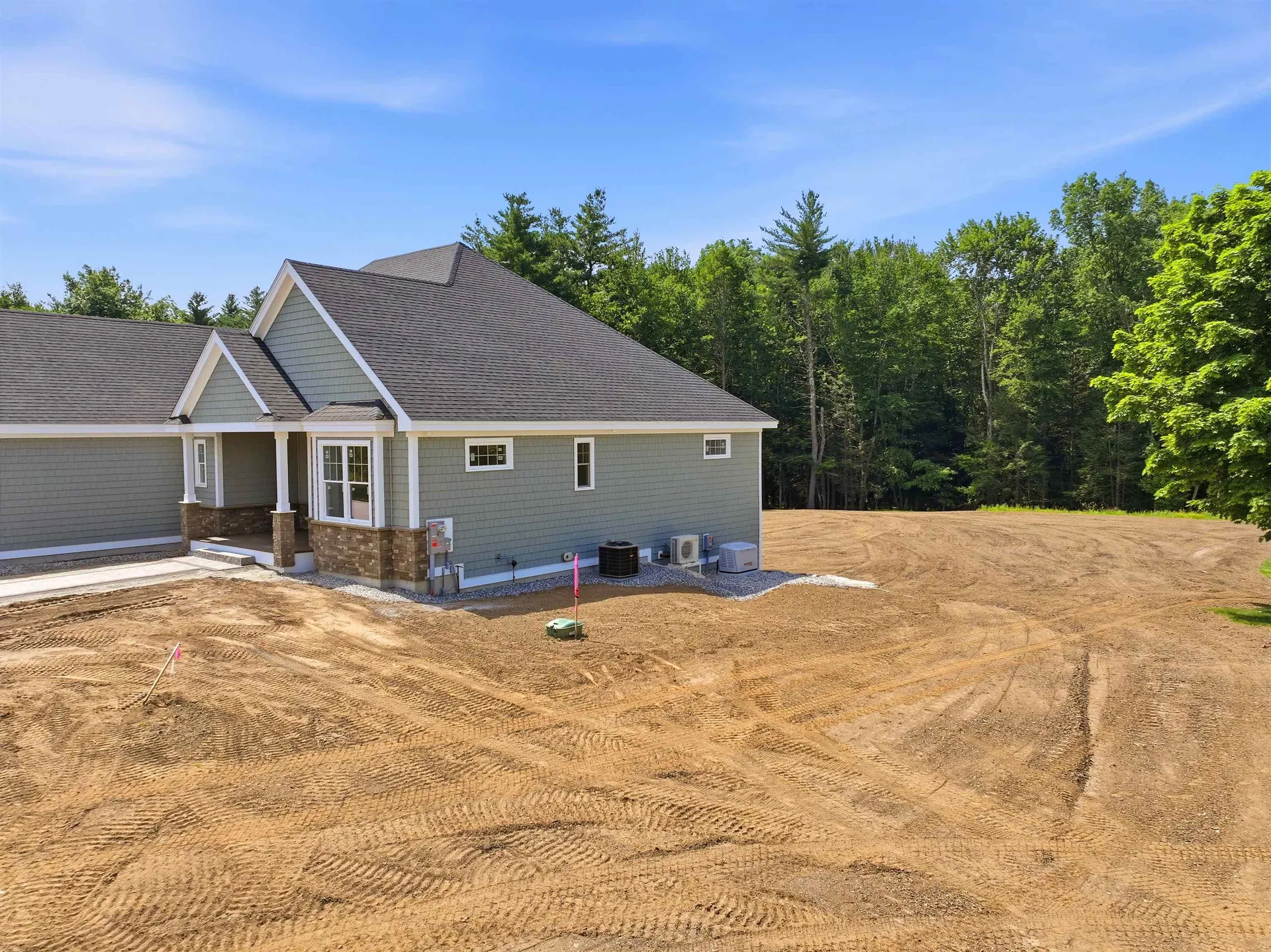 116 Winnicutt Road Stratham NH 03885