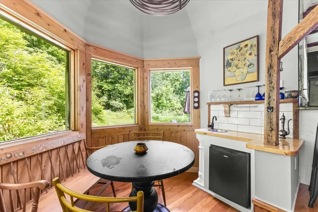 488 Beach Road Elmore VT 05661