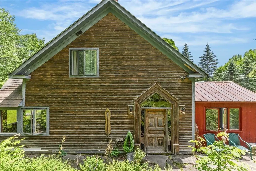 488 Beach Road Elmore VT 05661