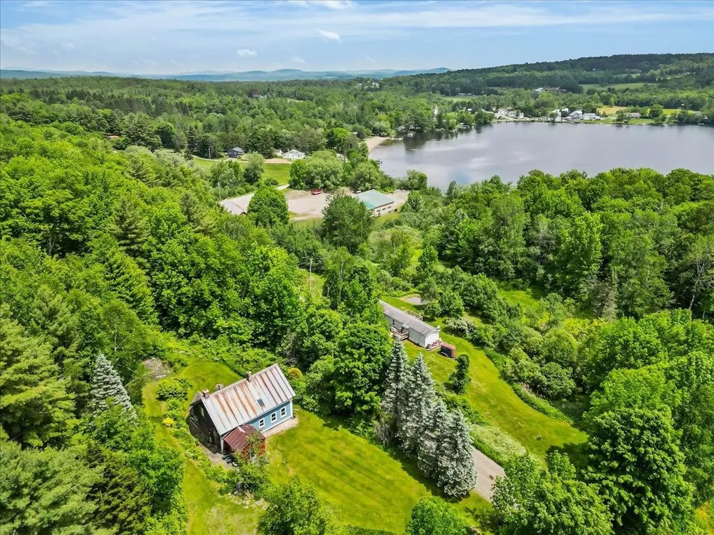 488 Beach Road Elmore VT 05661