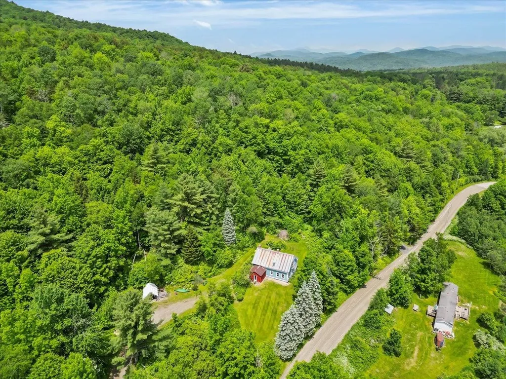 488 Beach Road Elmore VT 05661