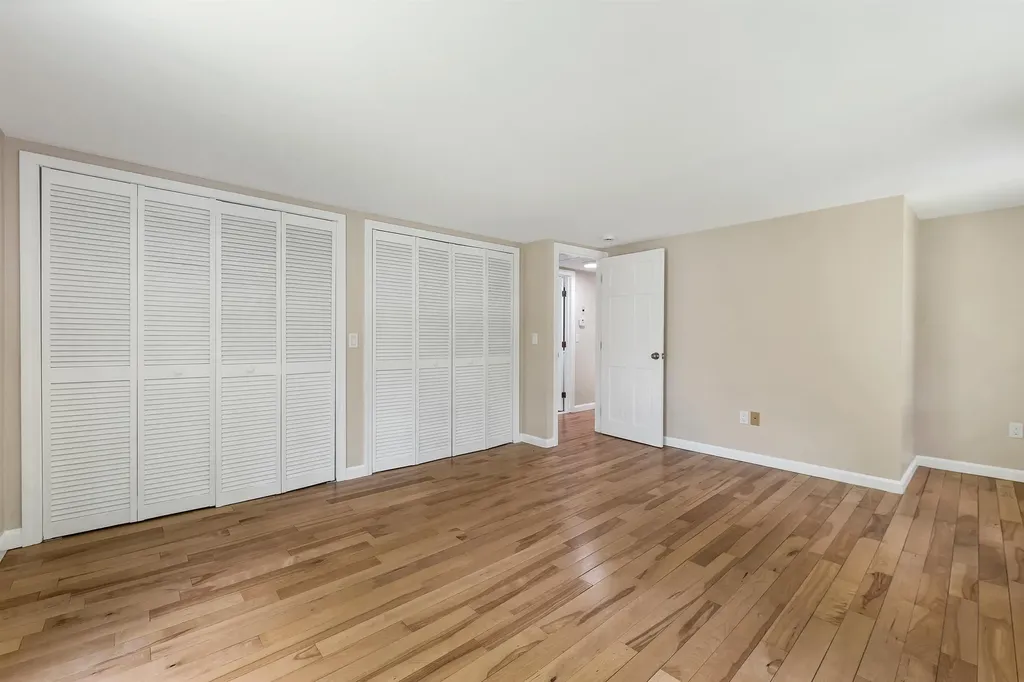 527 North Main Street Wolfeboro NH 03894