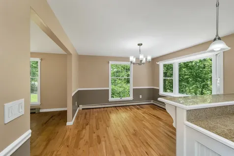 527 North Main Street Wolfeboro NH 03894