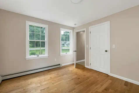527 North Main Street Wolfeboro NH 03894