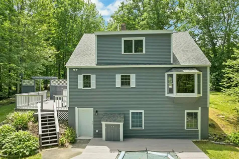 527 North Main Street Wolfeboro NH 03894