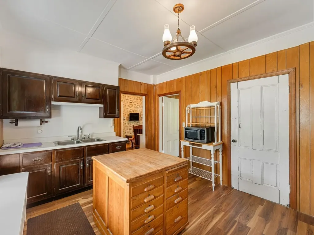 14 Barlow Street St. Albans City VT 05478