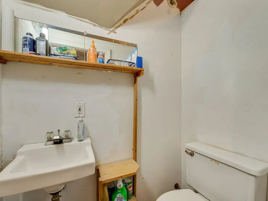 14 Barlow Street St. Albans City VT 05478