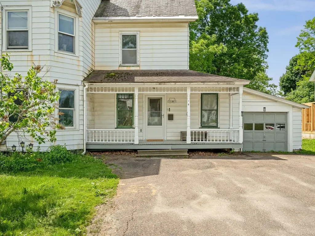 14 Barlow Street St. Albans City VT 05478