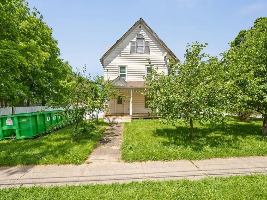14 Barlow Street St. Albans City VT 05478