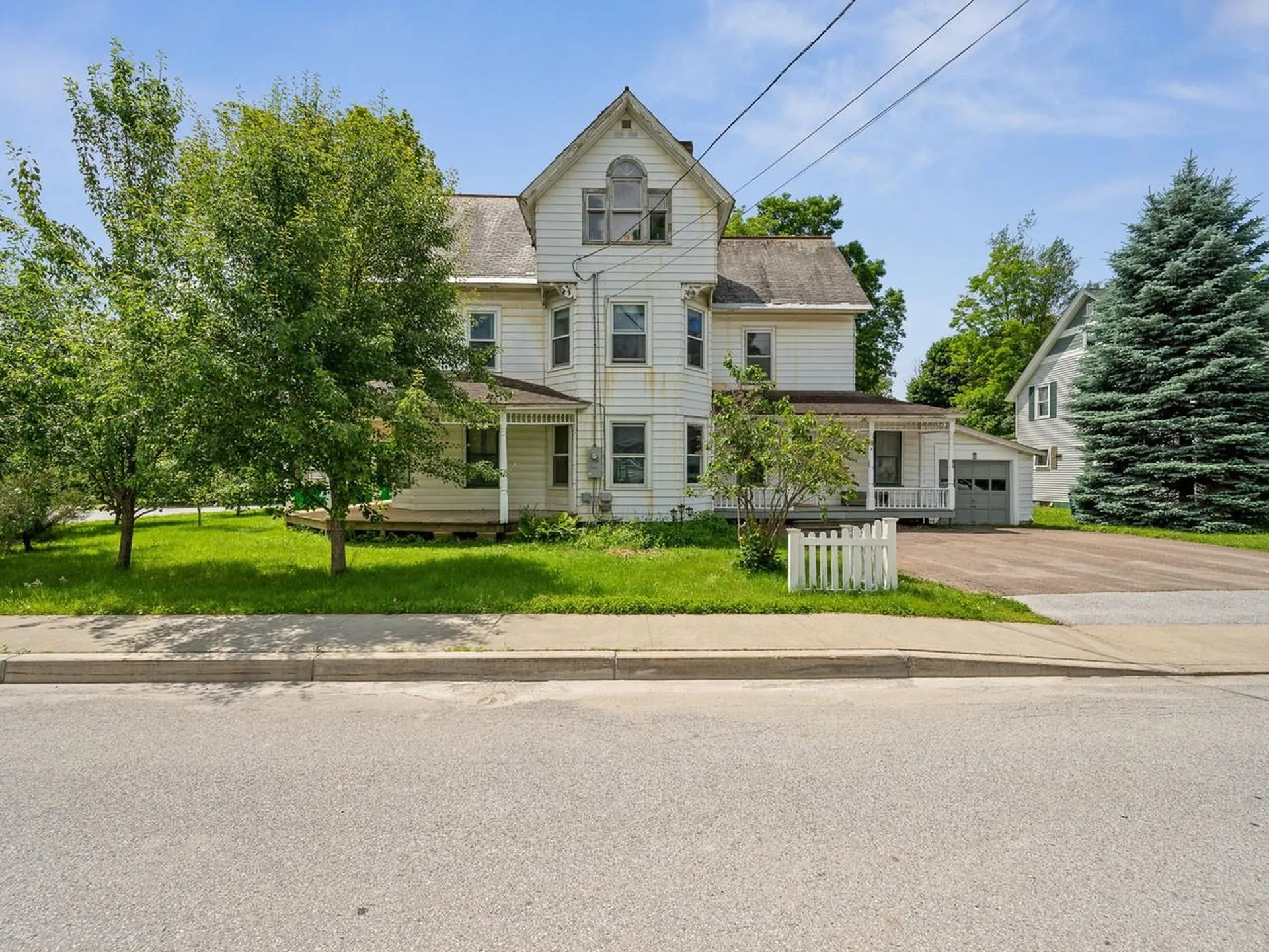 14 Barlow Street St. Albans City VT 05478