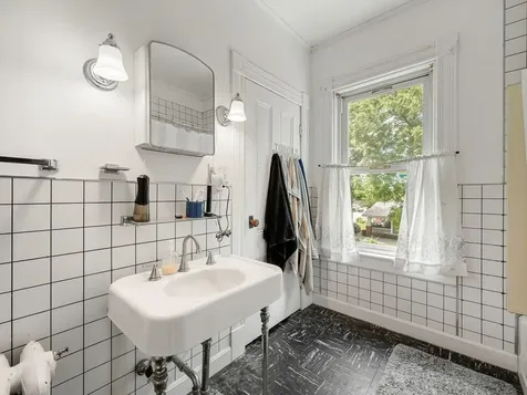 14 Barlow Street St. Albans City VT 05478