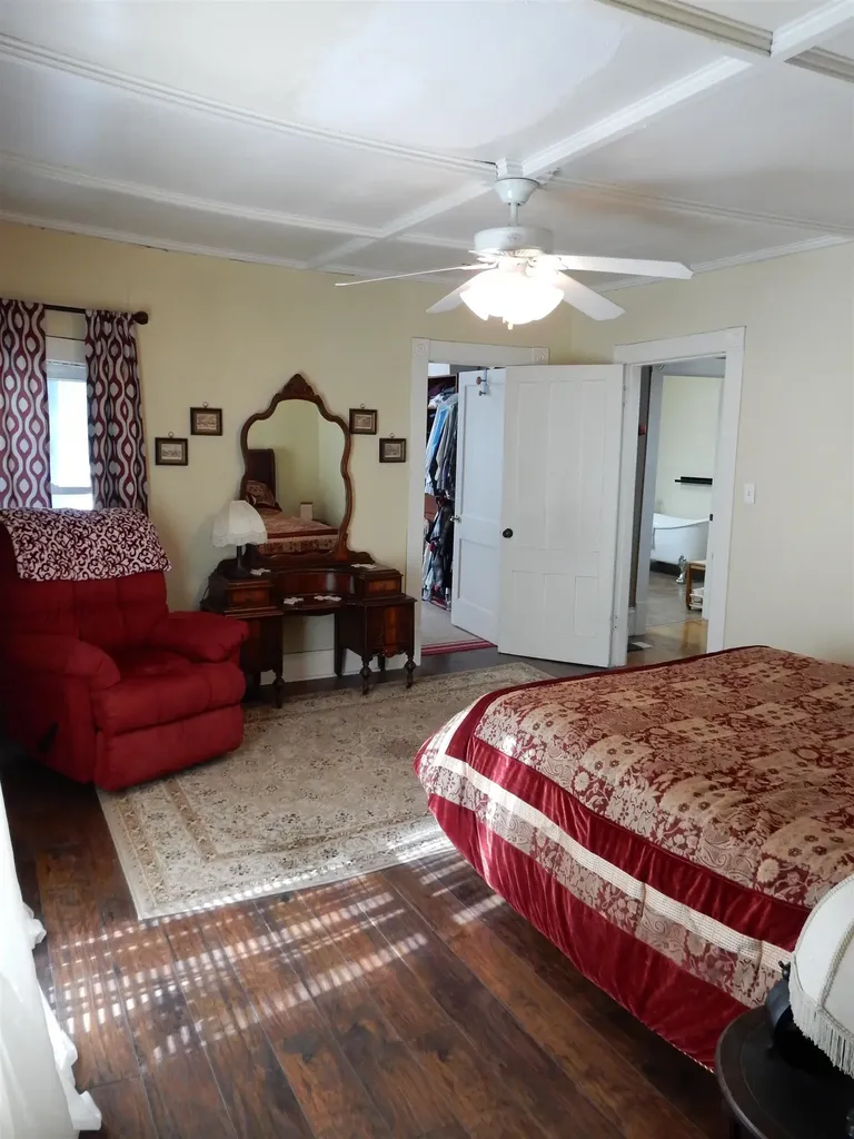 174 Third Street Newport City VT 05855