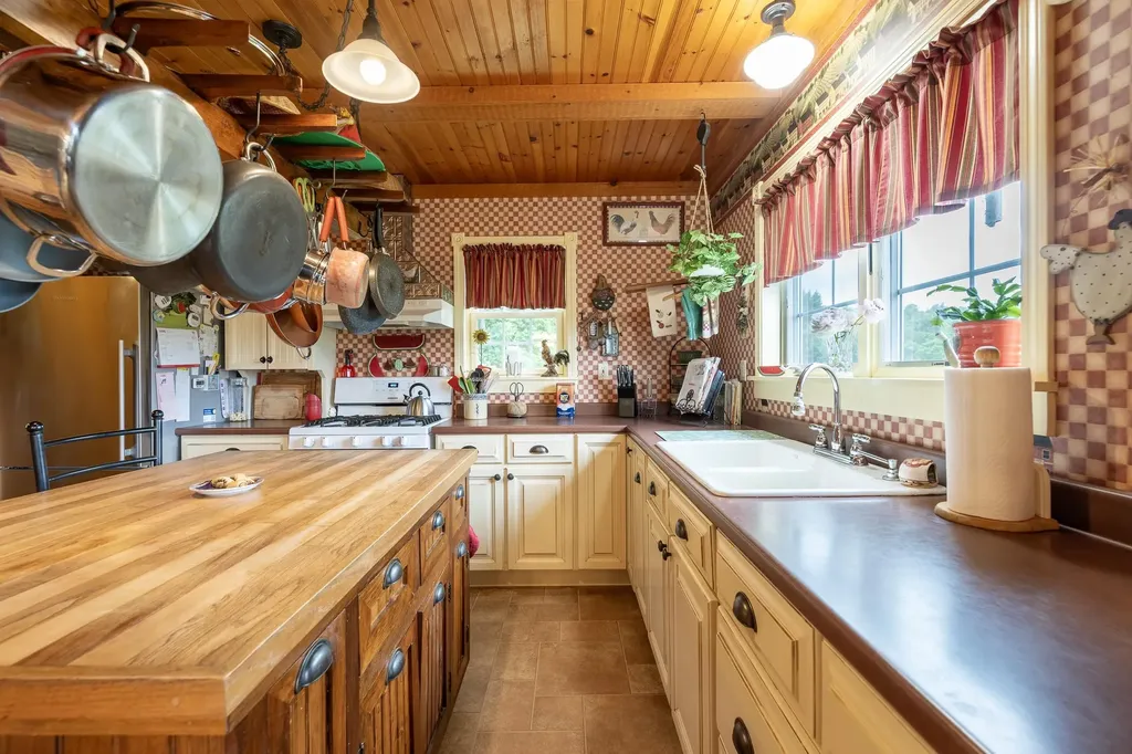 709 Little Sherburne Road Killington VT 05751
