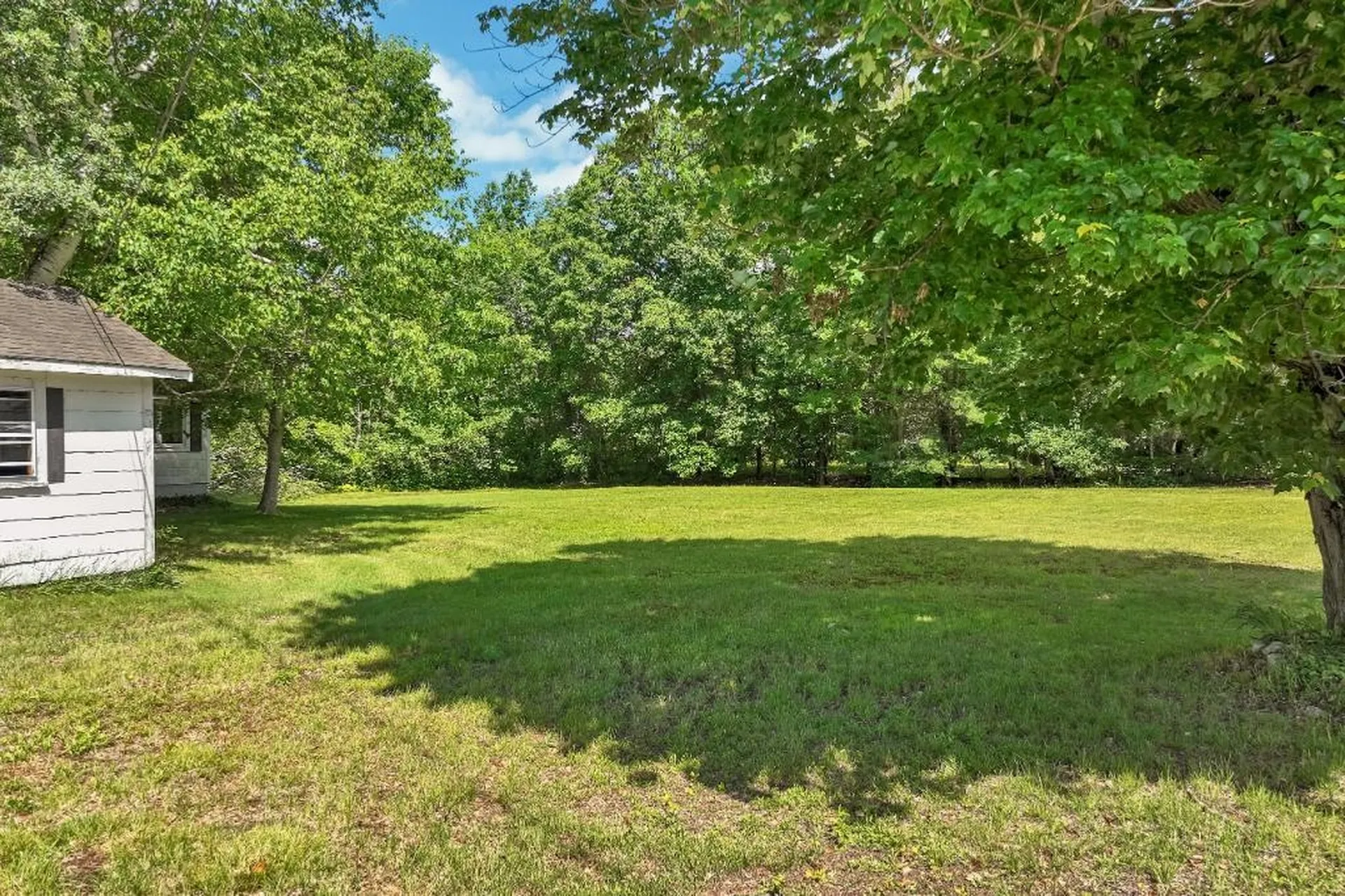 4 Varney Point Road Gilford NH 03249