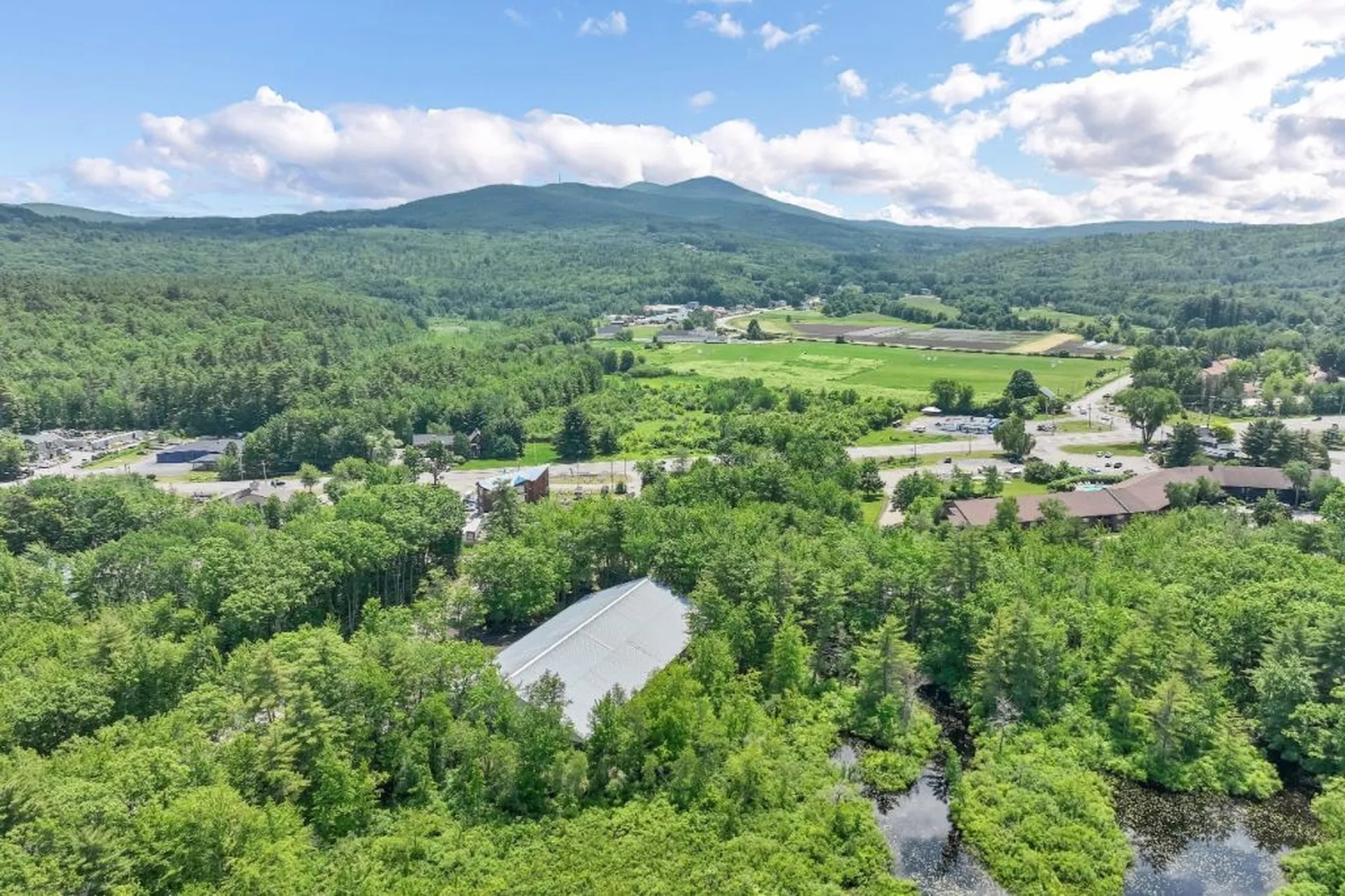 4 Varney Point Road Gilford NH 03249