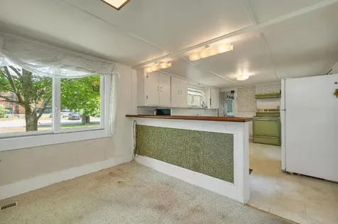 4 Varney Point Road Gilford NH 03249