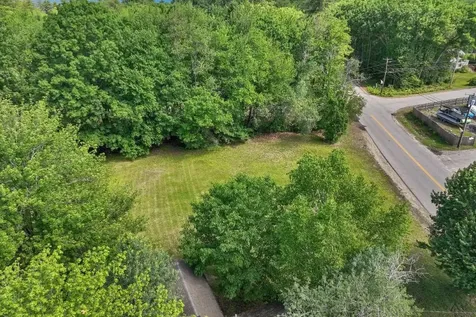 4 Varney Point Road Gilford NH 03249