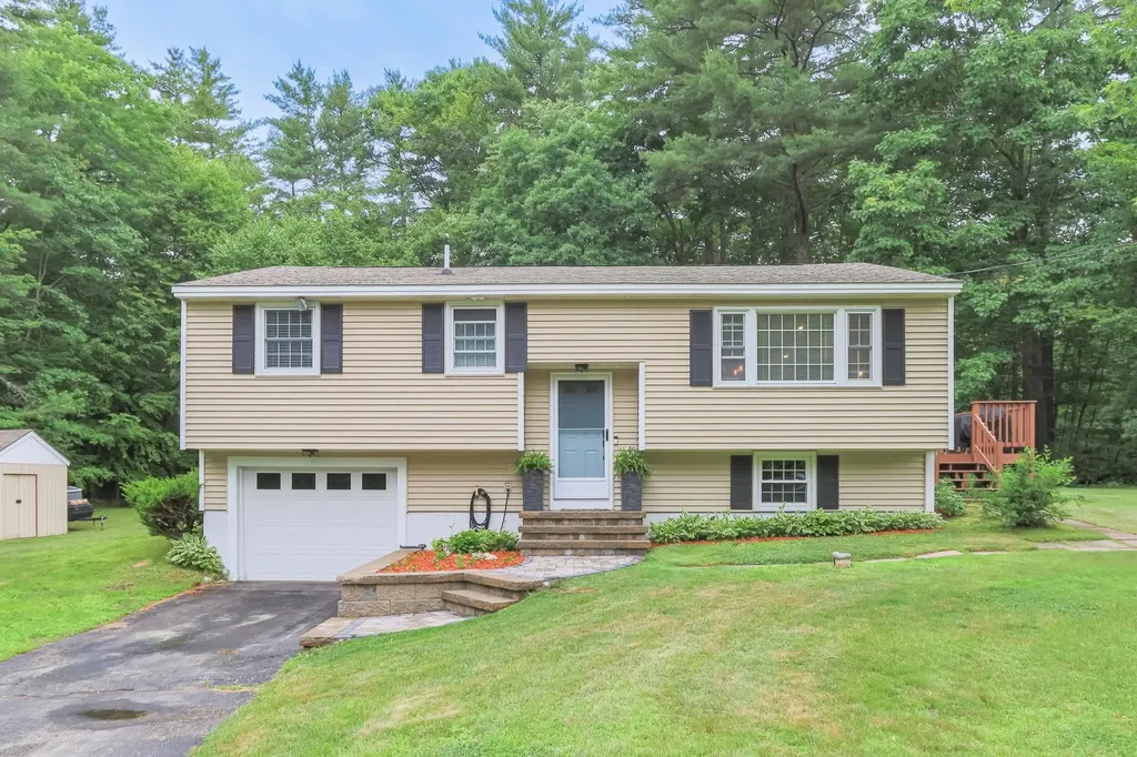 344 Wilsons Crossing Road Auburn NH 03032