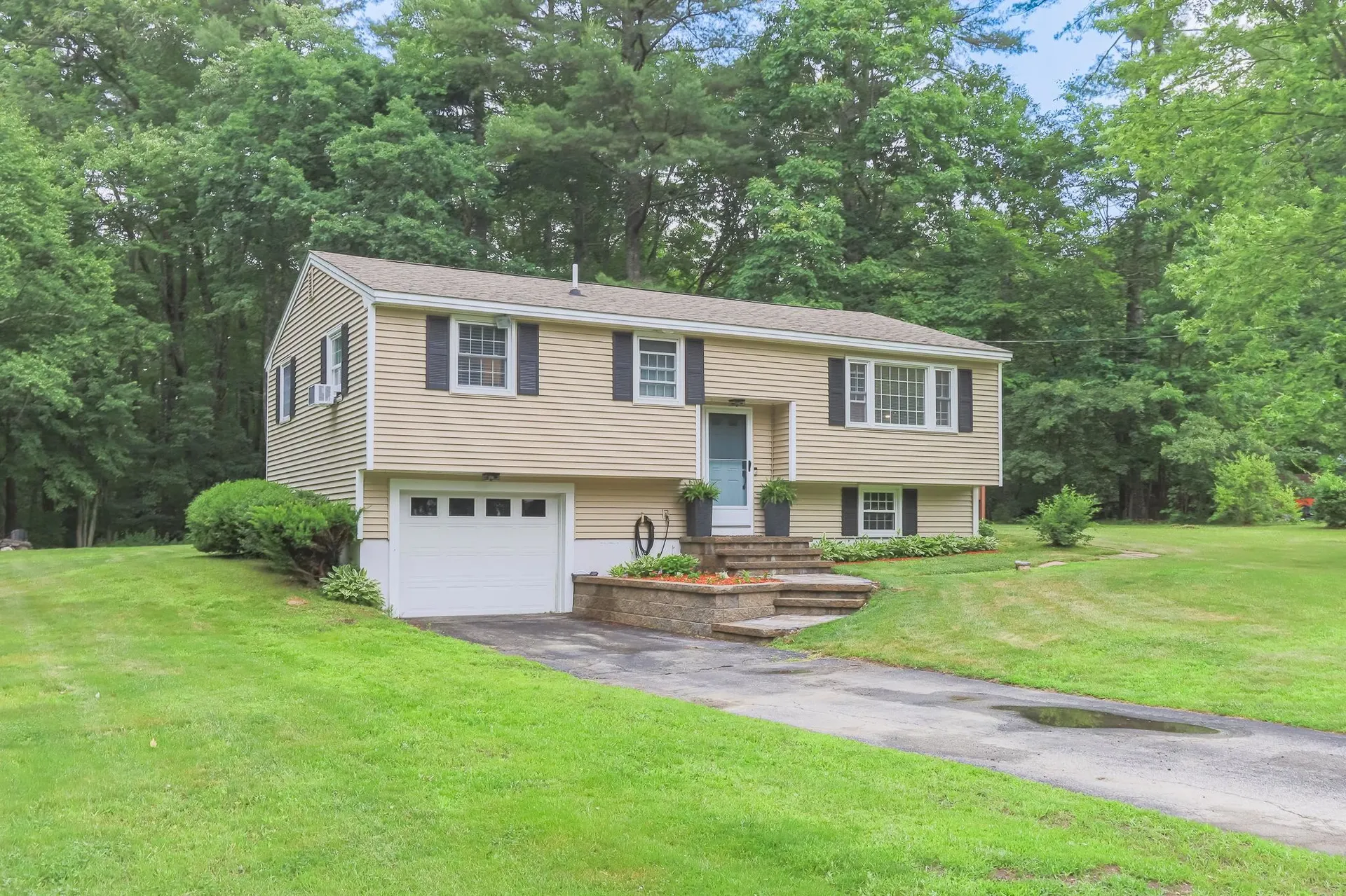 344 Wilsons Crossing Road Auburn NH 03032