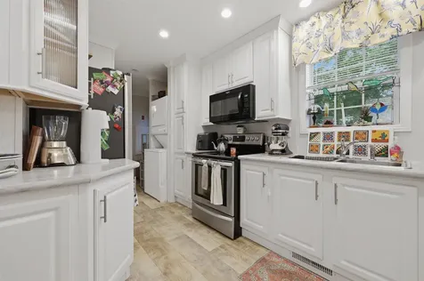 953 Little John Drive Exeter NH 03833