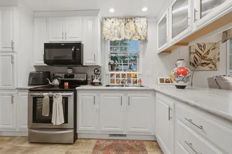 953 Little John Drive Exeter NH 03833