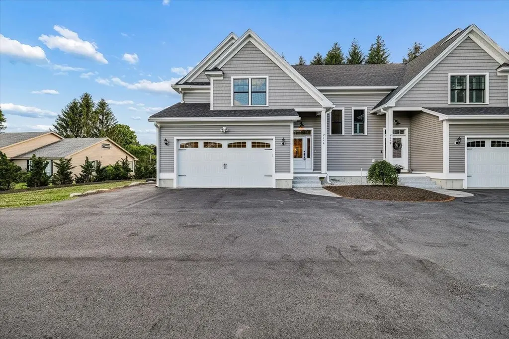 214 Pembroke Street Pembroke NH 03275